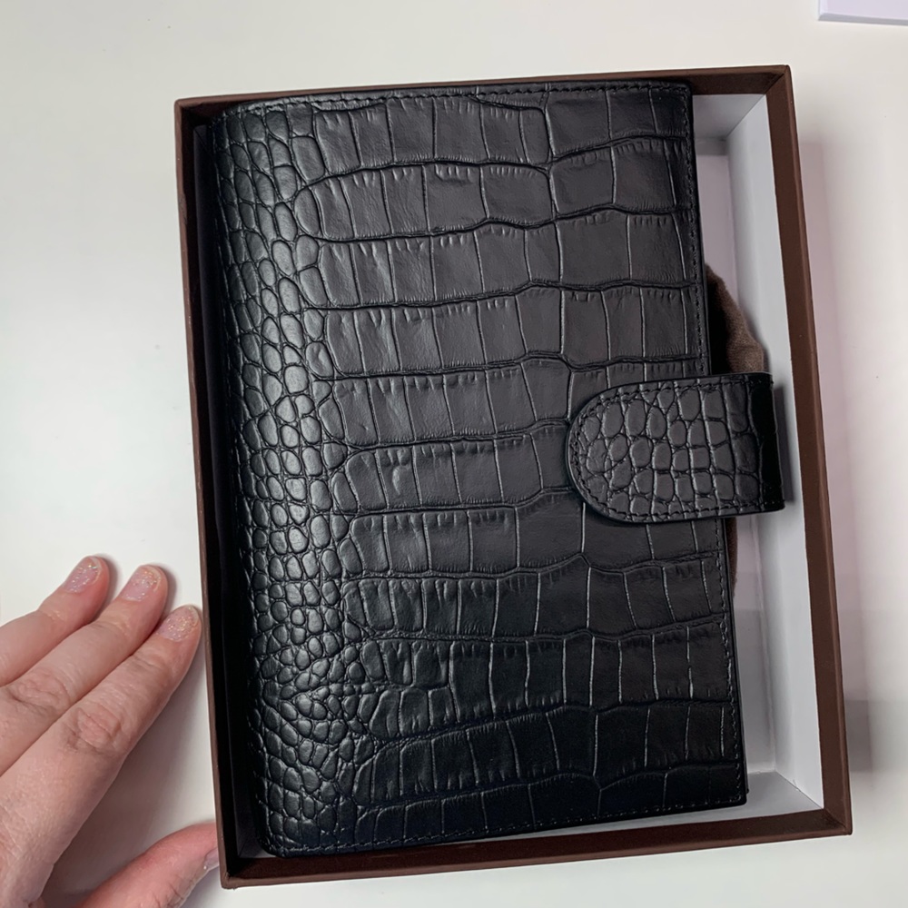 Gillio Matte Black Croco Personal size with 25mm silver Krause rings